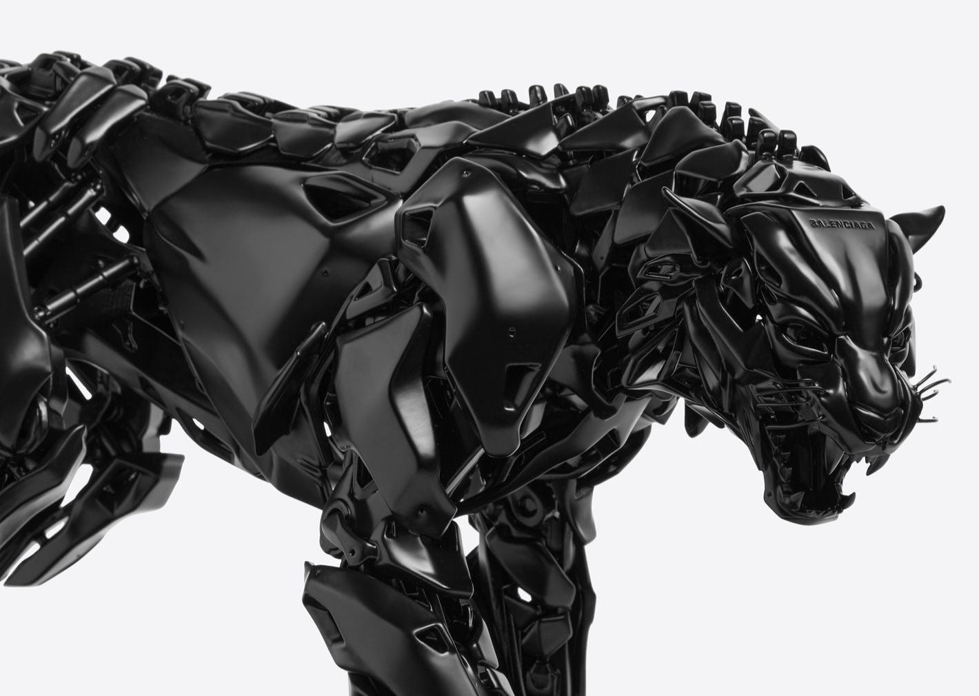 Black Tiger statue made by Nik Kosmas and RedOrchid99 for Balenciaga